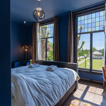 Boutique Hotel Lytel Blue-3